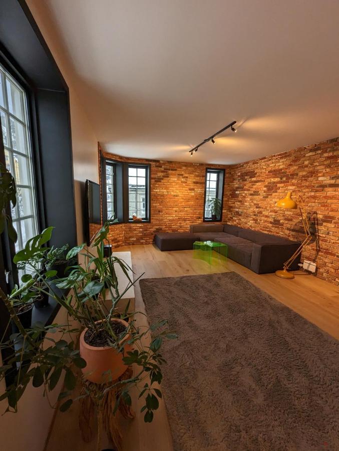 Family Friendly Apartment By The Park In The Very Center Of Ålesund Exterior foto